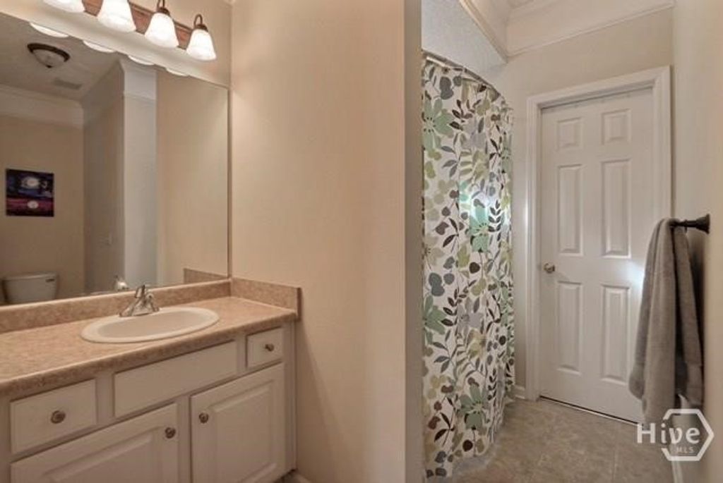 Image 11 of property listing at 87 Fellwood Drive, Rincon, GA 31326