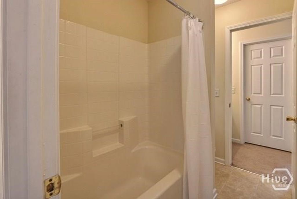 Image 16 of property listing at 87 Fellwood Drive, Rincon, GA 31326