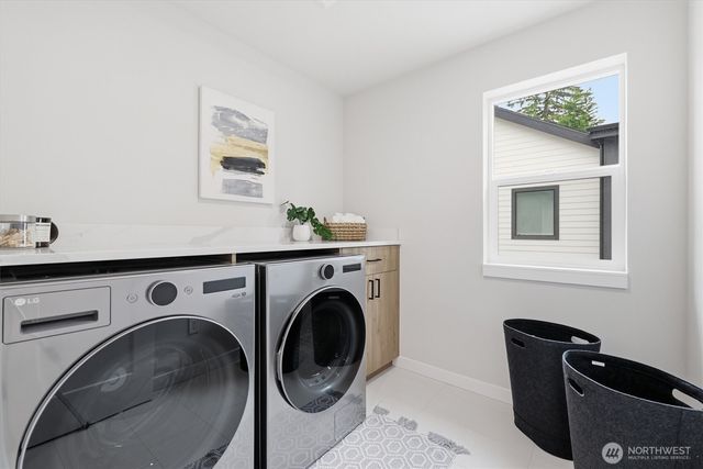 12426 NE 90th Street, Kirkland, WA 98033