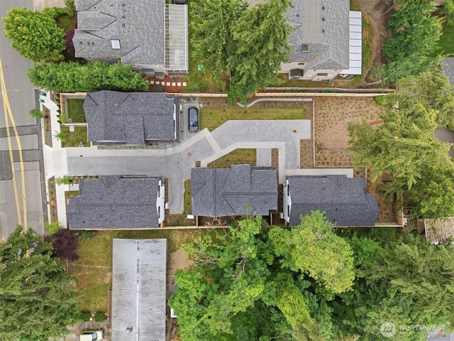 12426 NE 90th Street, Kirkland, WA 98033