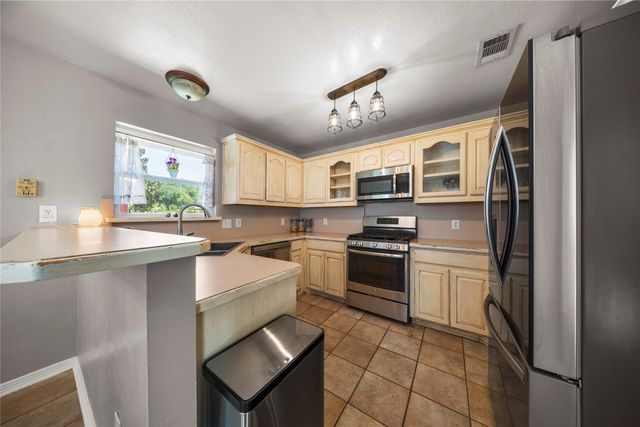 506 Wild Springs Drive, Midlothian, TX 76065