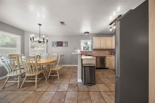 506 Wild Springs Drive, Midlothian, TX 76065