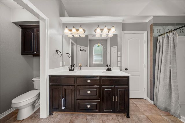 506 Wild Springs Drive, Midlothian, TX 76065