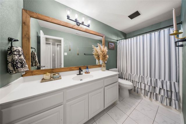 506 Wild Springs Drive, Midlothian, TX 76065
