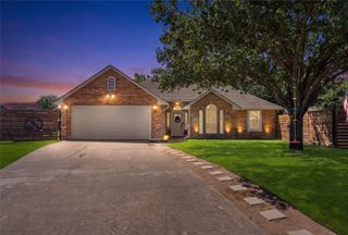 506 Wild Springs Drive, Midlothian, TX 76065
