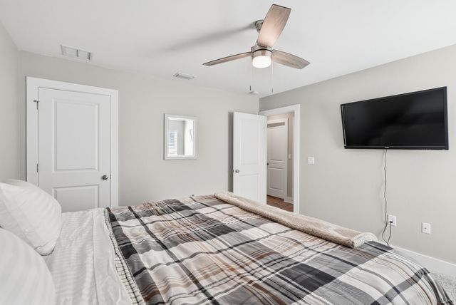 222 Boggy Creek Way, Panama City, FL 32404