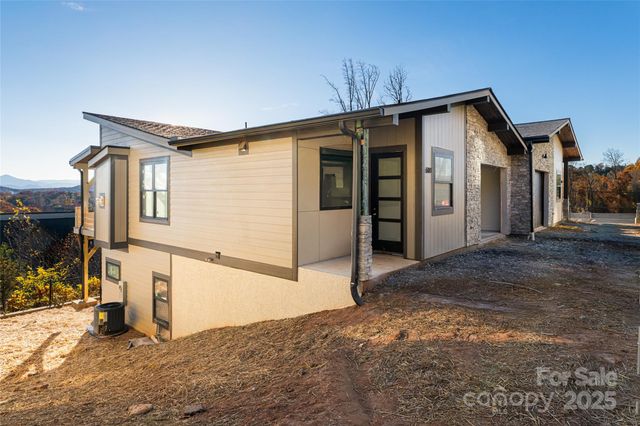 608 Storybook Villas Trail, Asheville, NC 28804
