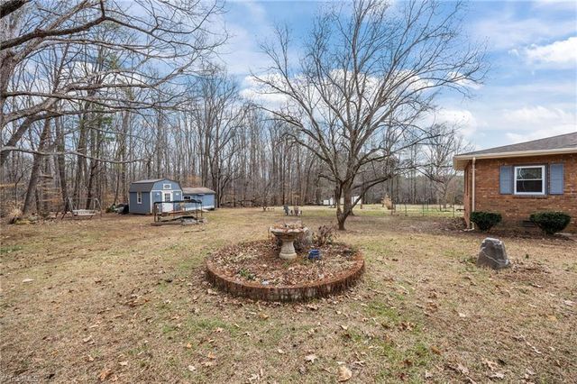 289 Vfw Road, Reidsville, NC 27320