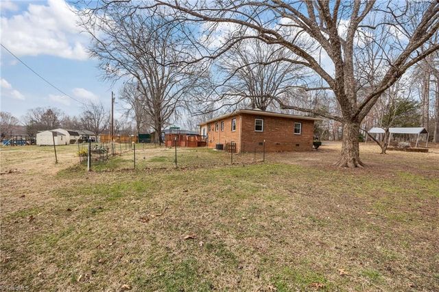 289 Vfw Road, Reidsville, NC 27320