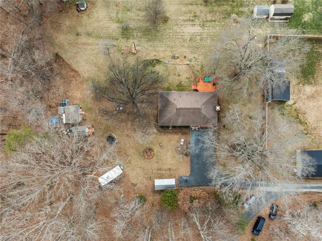 289 Vfw Road, Reidsville, NC 27320