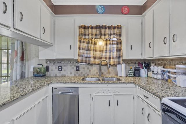 1929 S Borel Dr Drive, Lake Charles, LA 70611