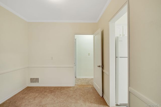 75-07 198th Street 2, Fresh Meadows, NY 11366