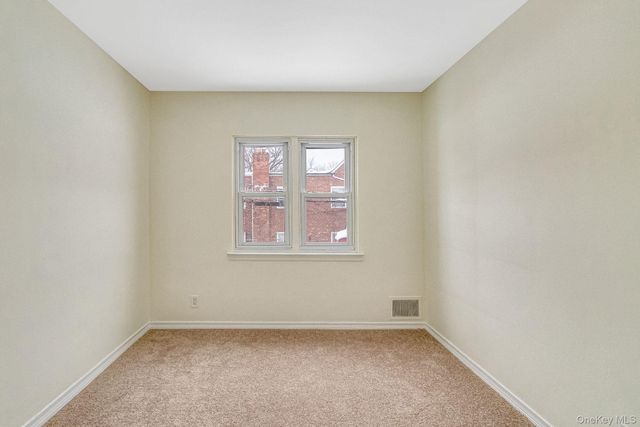 75-07 198th Street 2, Fresh Meadows, NY 11366