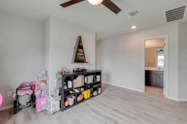 1000 Bright Star CV, Georgetown, TX 78628