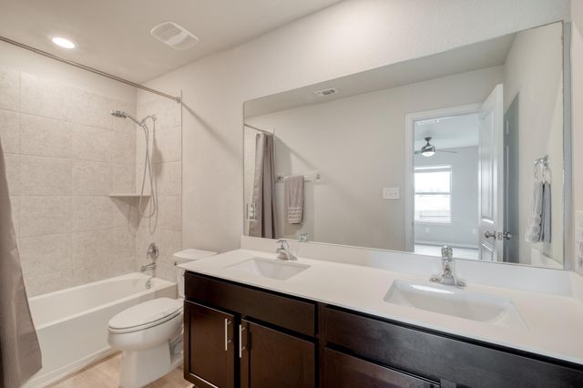 1000 Bright Star CV, Georgetown, TX 78628