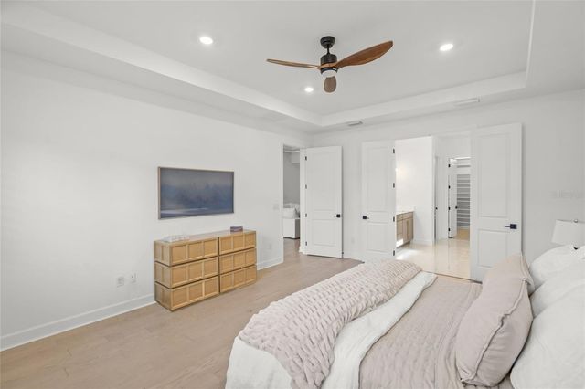 7765 GRANDE SHORES DRIVE, Sarasota, FL 34240