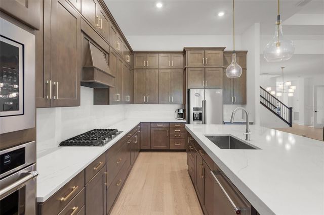 7765 GRANDE SHORES DRIVE, Sarasota, FL 34240