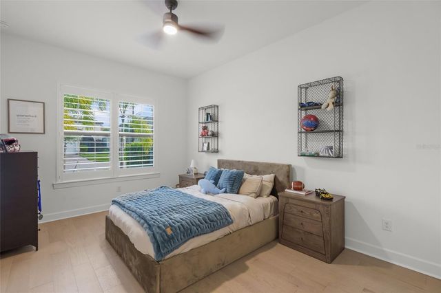 7765 GRANDE SHORES DRIVE, Sarasota, FL 34240