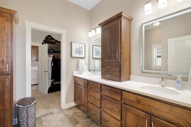 20115 Harvest Drive, Lakeville, MN 55044