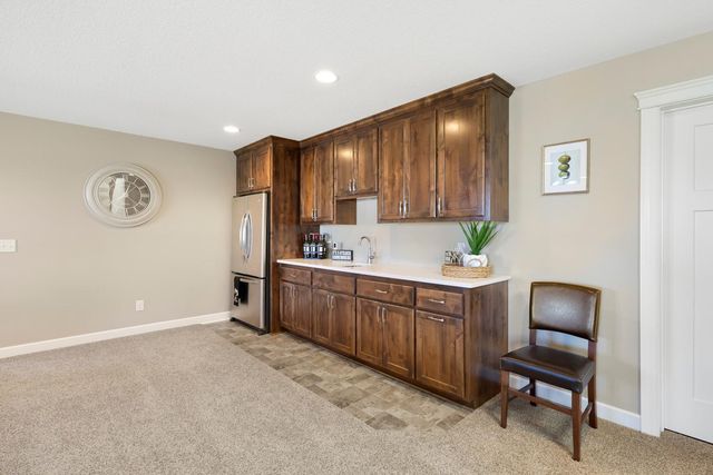 20115 Harvest Drive, Lakeville, MN 55044