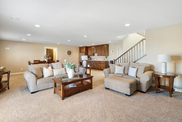 20115 Harvest Drive, Lakeville, MN 55044