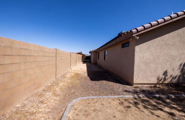3313 E Raul Grijalva Ct, San Luis, AZ 85336