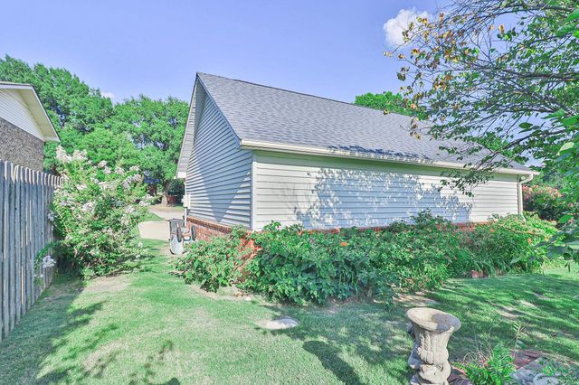 1509 Hillcrest Drive, Jonesboro, AR 72401