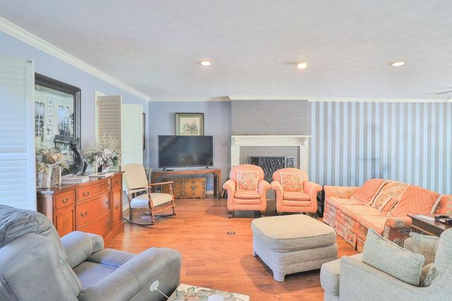 1509 Hillcrest Drive, Jonesboro, AR 72401