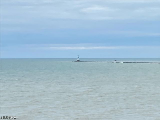 24 B Drive, Conneaut, OH 44030