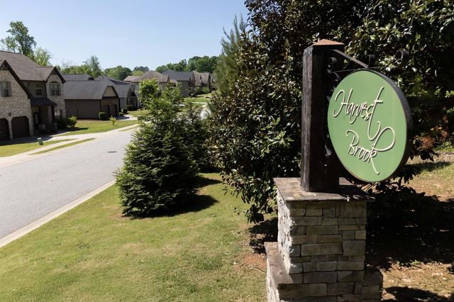 129 Harvest Brook Way, Spartanburg, SC 29301
