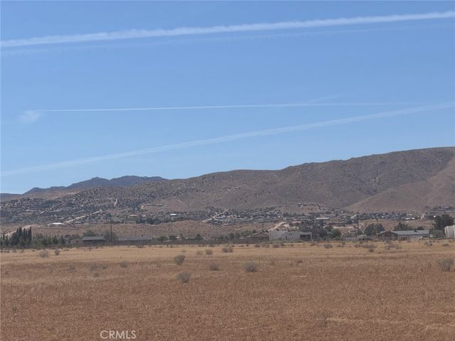23023 Del Oro, Apple Valley, CA 92308