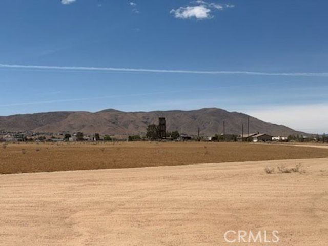 23023 Del Oro, Apple Valley, CA 92308