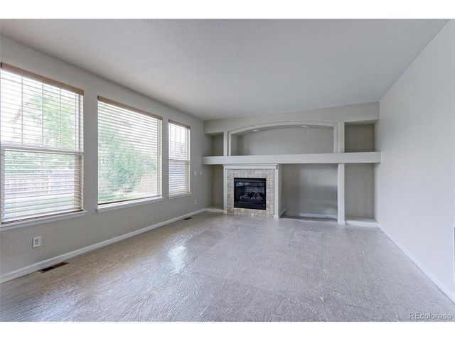 2715 S Muscovey Ln, Johnstown, CO 80534