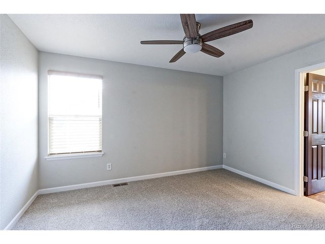 2715 S Muscovey Ln, Johnstown, CO 80534