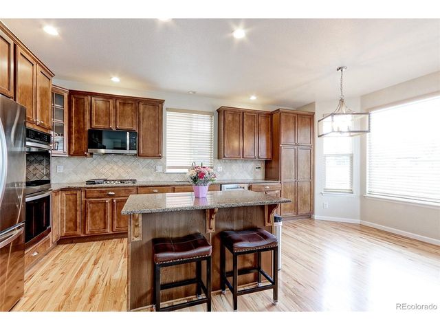 2715 S Muscovey Ln, Johnstown, CO 80534