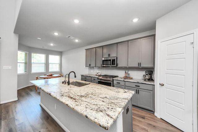 21444 Kings Guild Lane, Kingwood, TX 77339