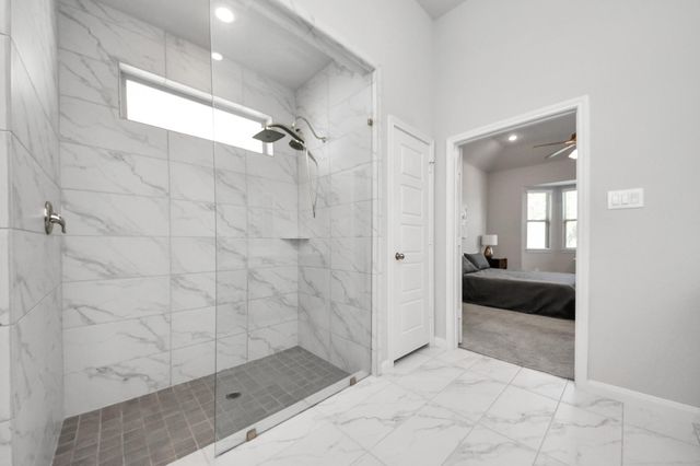 21444 Kings Guild Lane, Kingwood, TX 77339