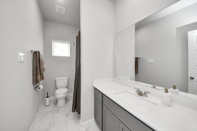 21444 Kings Guild Lane, Kingwood, TX 77339