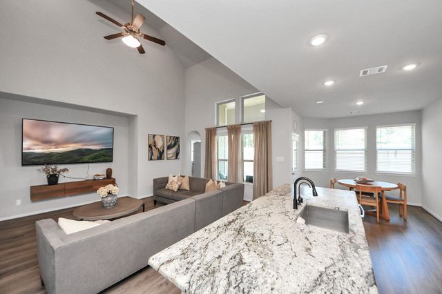 21444 Kings Guild Lane, Kingwood, TX 77339