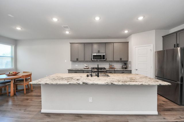 21444 Kings Guild Lane, Kingwood, TX 77339