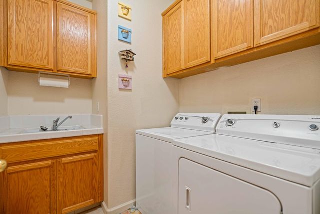 2909 Kingman Ct, Modesto, CA 95355