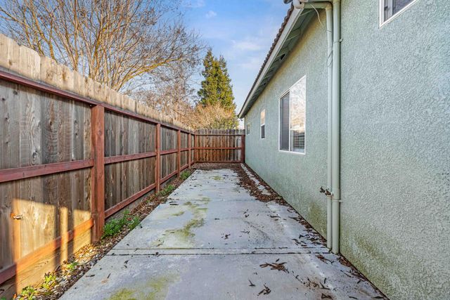 2909 Kingman Ct, Modesto, CA 95355