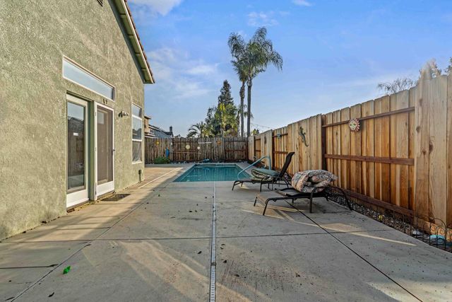 2909 Kingman Ct, Modesto, CA 95355