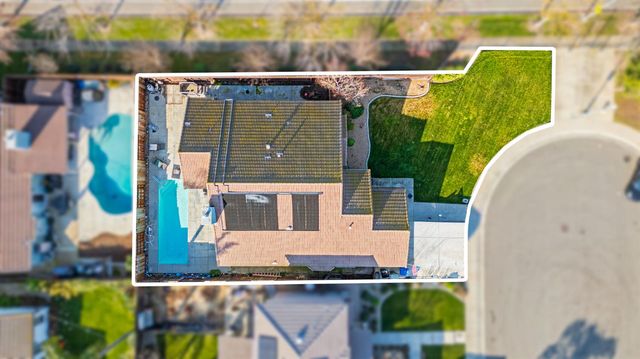 2909 Kingman Ct, Modesto, CA 95355