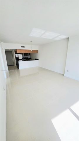 1750 N Bayshore Dr 2010, Miami, FL 33132