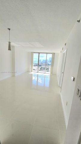 1750 N Bayshore Dr 2010, Miami, FL 33132