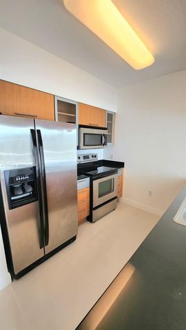 1750 N Bayshore Dr 2010, Miami, FL 33132