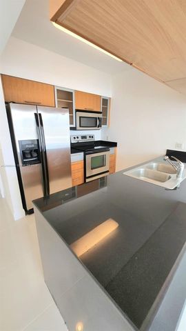 1750 N Bayshore Dr 2010, Miami, FL 33132