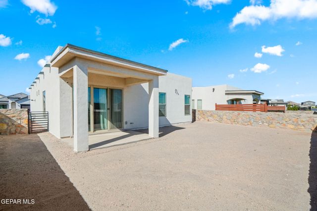 13070 BECCLES Street, El Paso, TX 79928
