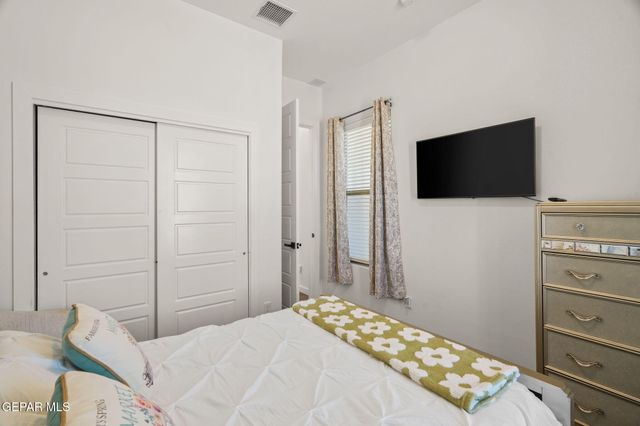 13070 BECCLES Street, El Paso, TX 79928